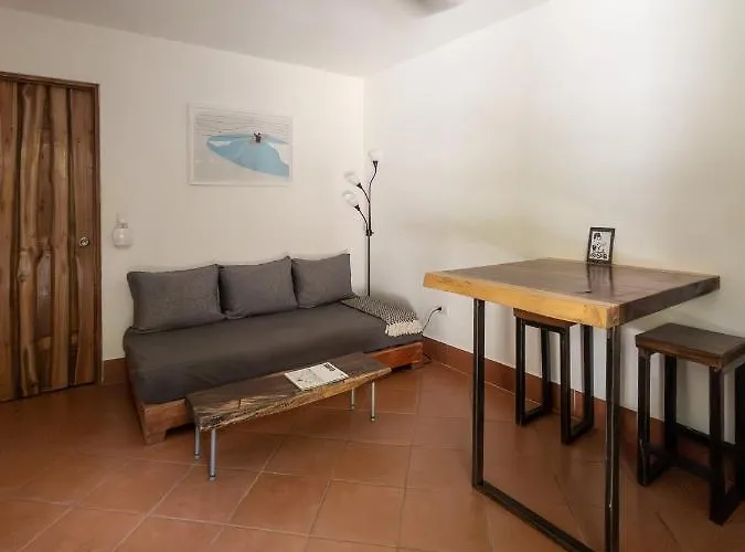 Salt Apartment *